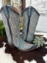 Load image into Gallery viewer, Corral- Blue Jean Embroidery Snip-toe Boot