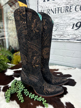 Load image into Gallery viewer, Corral- Black lace with Gold Inlay