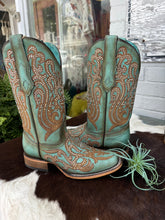 Load image into Gallery viewer, Corral- Teal Sparlke