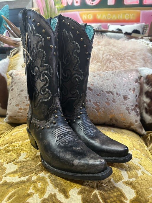 Corral-Black and  Bone Embroidered W/Studs