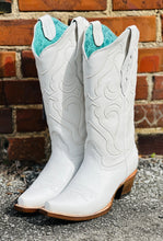 Load image into Gallery viewer, Corral- Pure White Embroidered Boot
