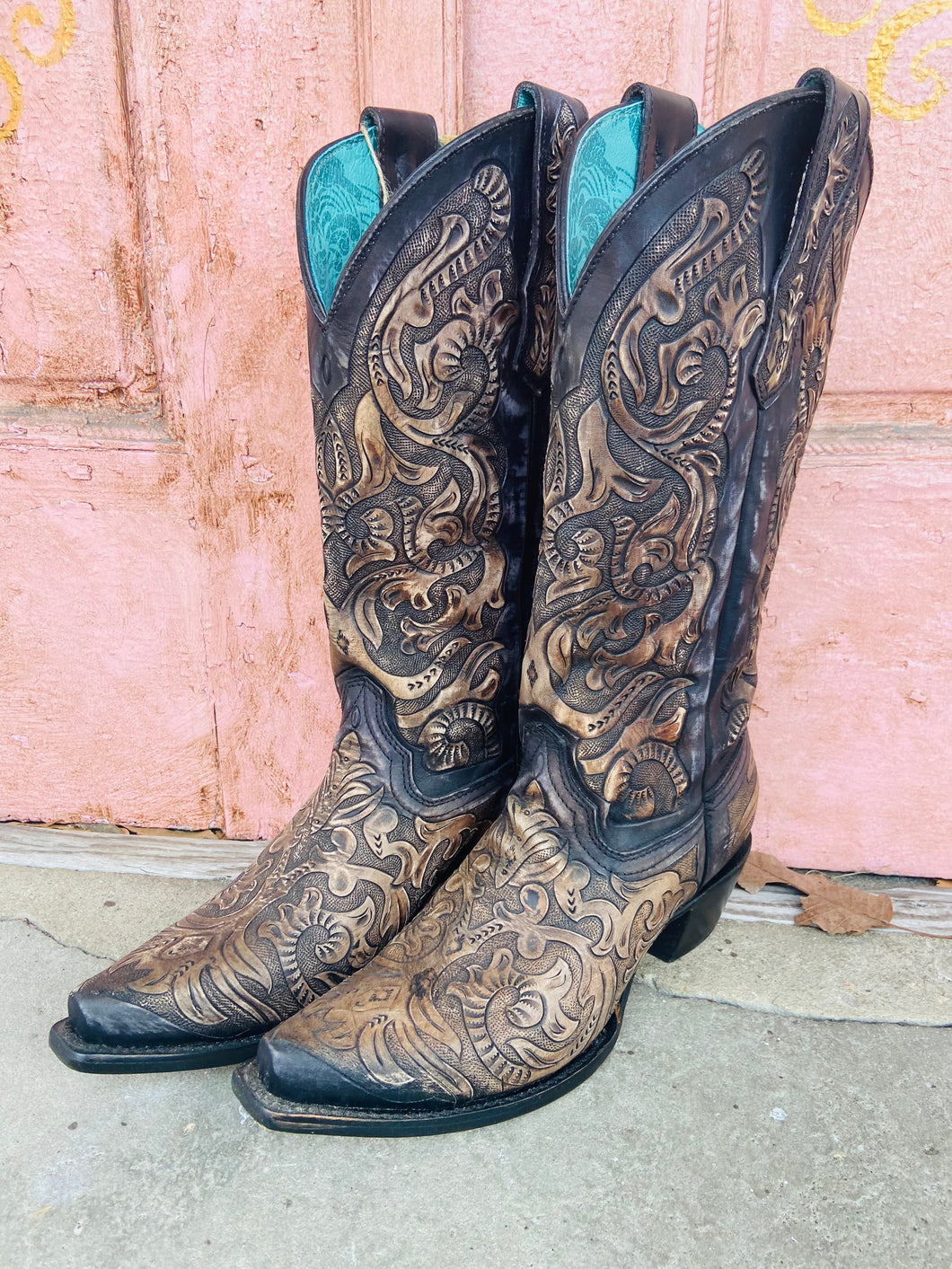 Corral- Distressed Vintage Boot With Bronze Detail